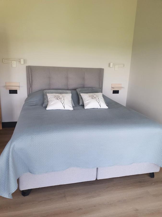 Hippe Schuur Bed and Breakfast Tytsjerk Eksteriør billede