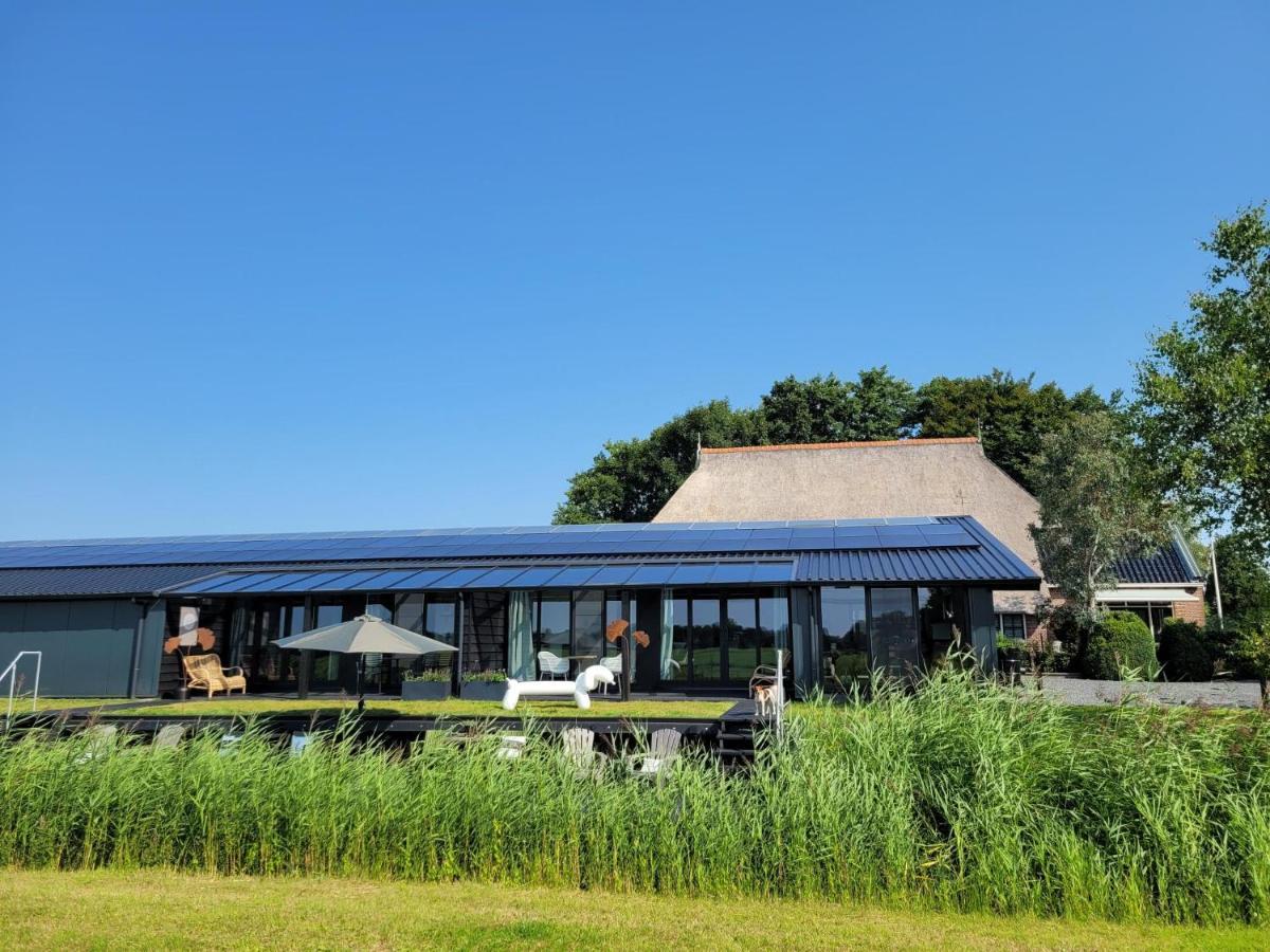 Hippe Schuur Bed and Breakfast Tytsjerk Eksteriør billede