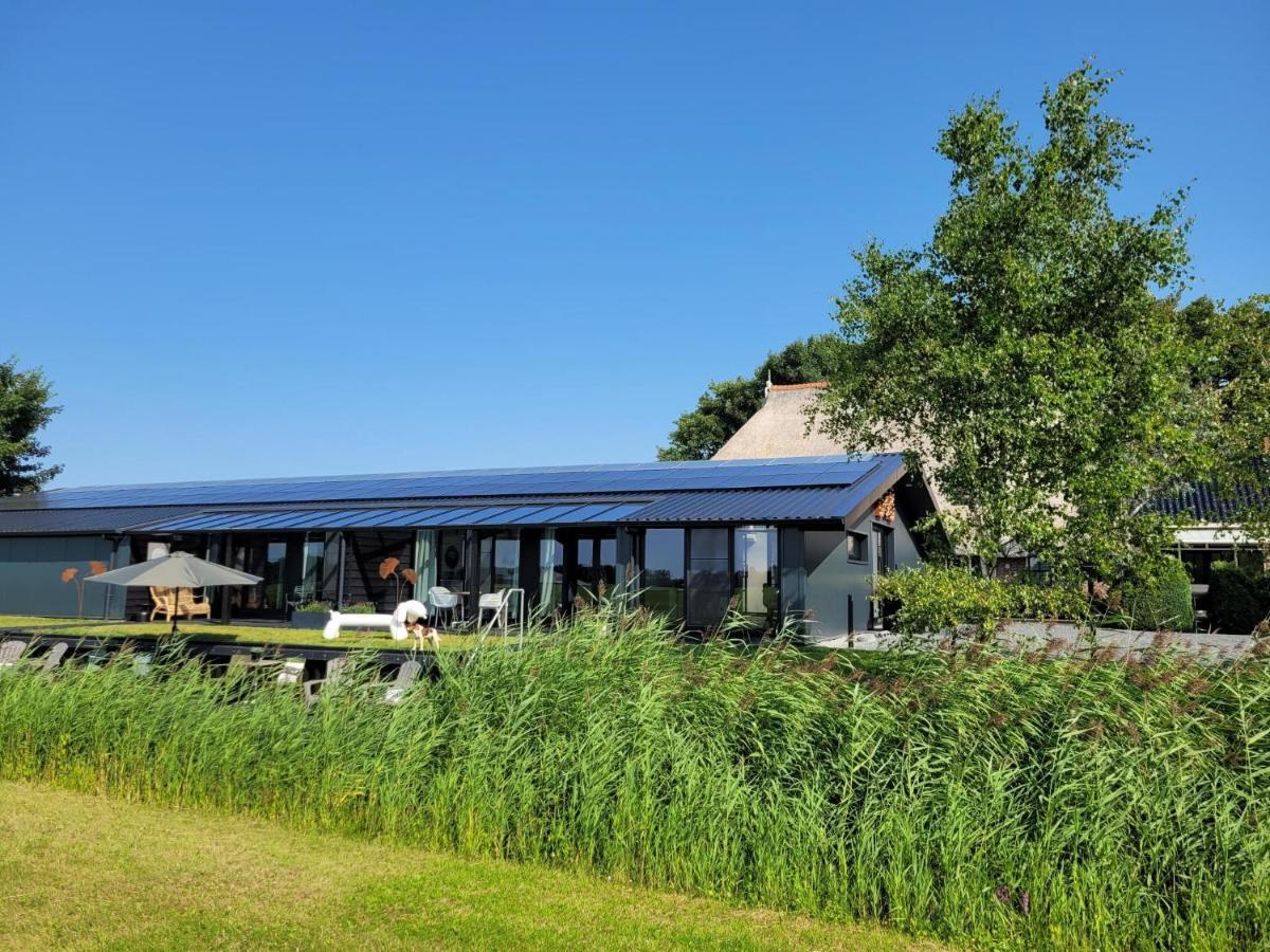 Hippe Schuur Bed and Breakfast Tytsjerk Eksteriør billede