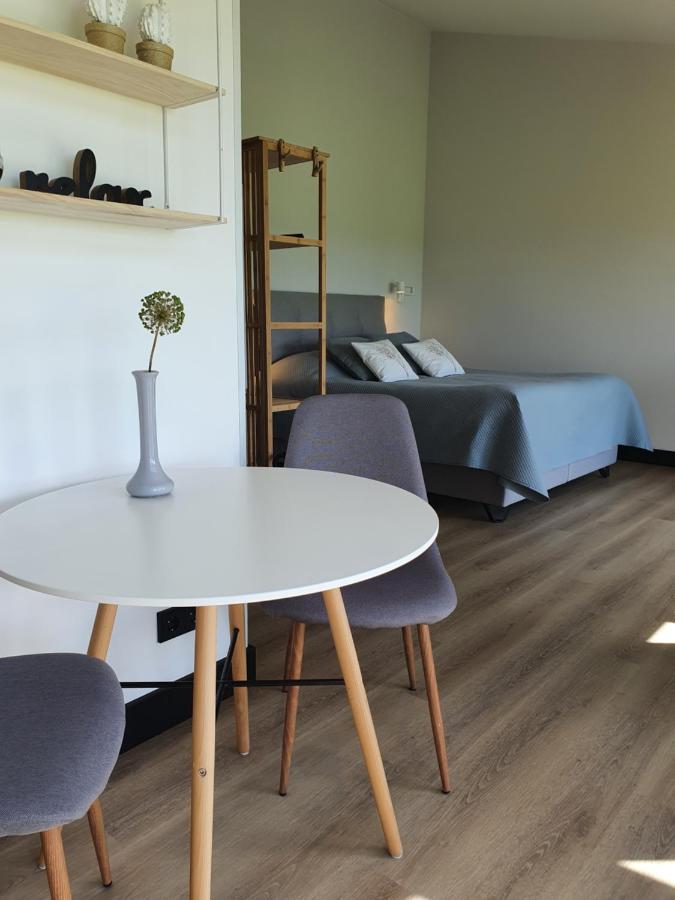 Hippe Schuur Bed and Breakfast Tytsjerk Eksteriør billede